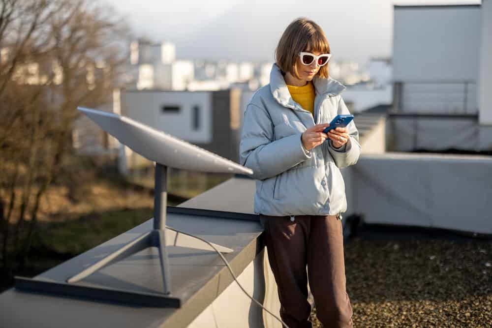 Installing dish