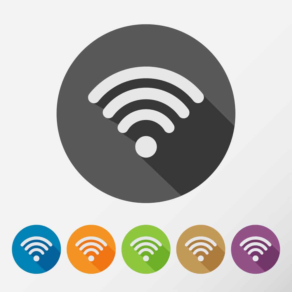 How Will Starlink Work in Bad Weather:
Computer wif signal