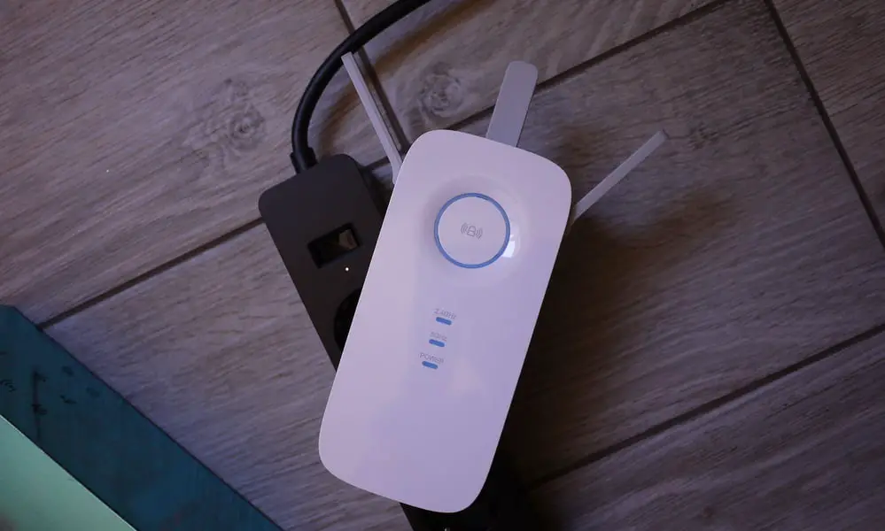 A WiFi Signal Booster.