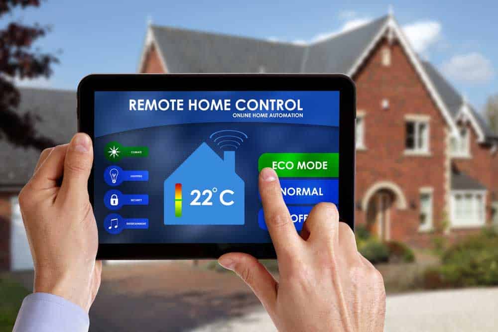 Thermostat app on mobile phone