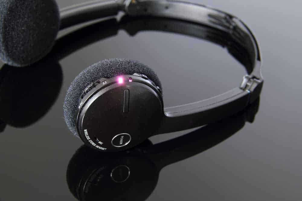 Bluetooth headphones